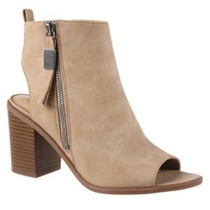 Circus by Sam Edelman Kammi Peep Toe Bootie Shoes